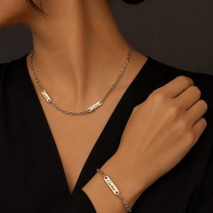 گردنی و دستبند طلا کارتیه(کد61)