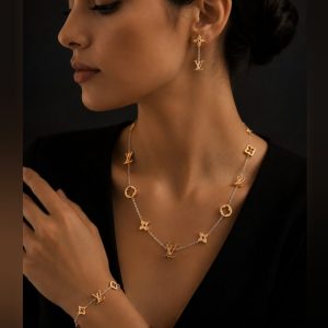 سرویس طلا لویی ویتون
